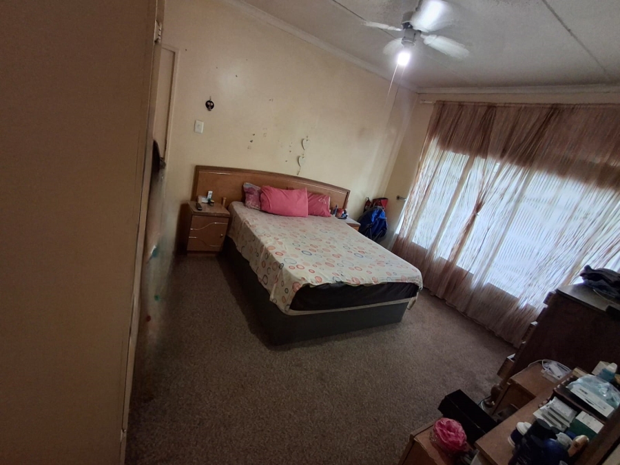 4 Bedroom Property for Sale in Oos Einde North West